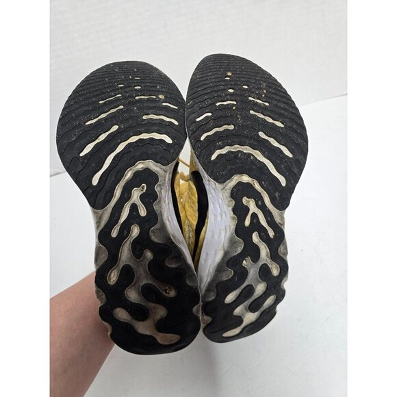 Nike Women's React Infinity Run Flyknit 3 Wheat Gold Sneaker  size 9.5 - Picture 15 of 16